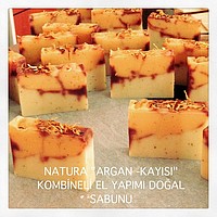 ARGAN-KAYISI YAĞLARIYLA ELDE YAPILAN ÖZEL BİR SABUN