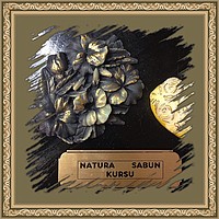 KURSLARIMIZDA NATURA GOLD SERİSİ SABUNLAR YAPIYORUZ